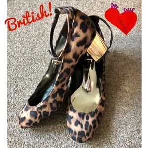 BRITISH!🇬🇧Faux Pony Hair Golden Mary Jane Heels! Animal Print, So Unique!👠
